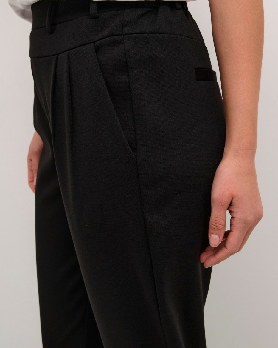 JENNY PANT