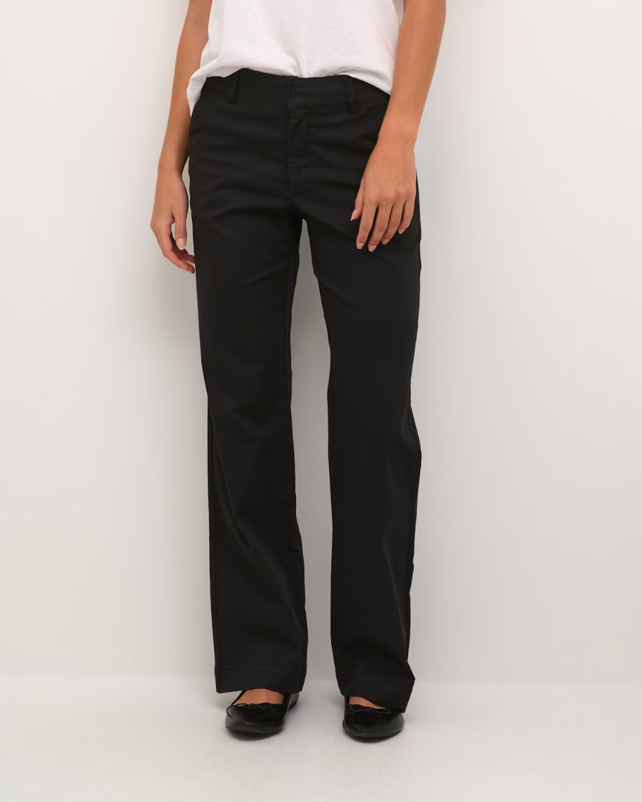 LEA FLARED CHINOS PANTS