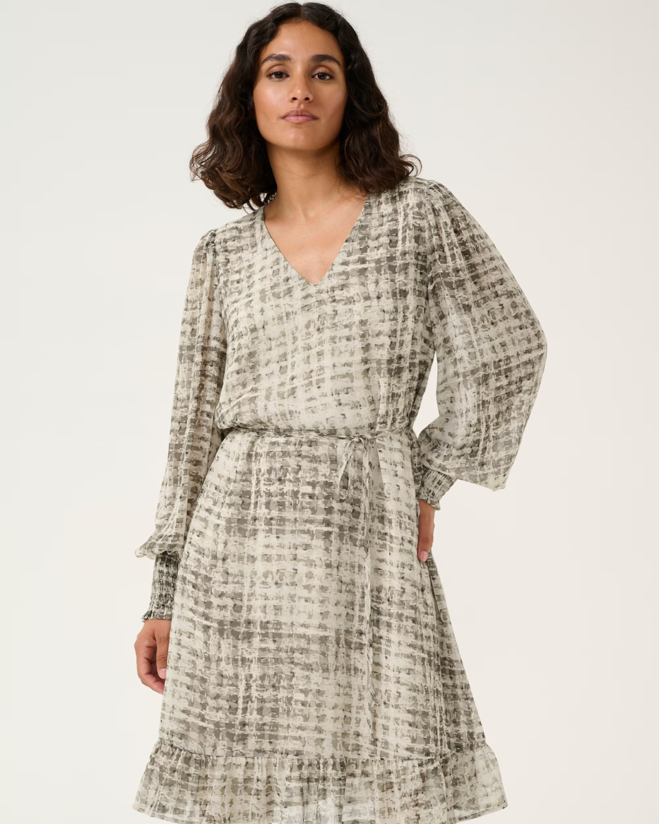 TRINIKE DRESS