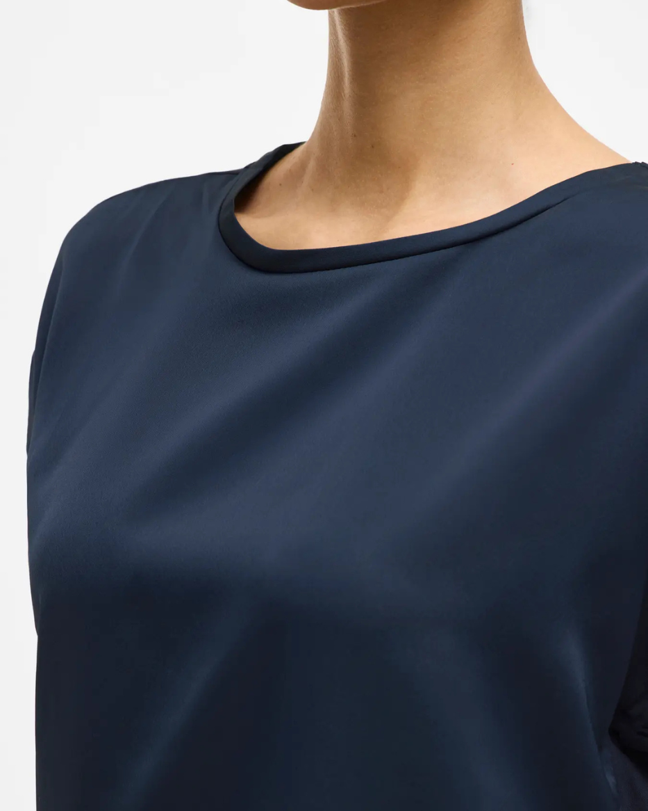 VIELETTE S/S SATIN TOP