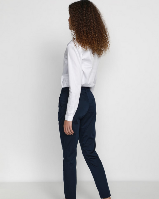 LEA 7/8 CHINO PANT