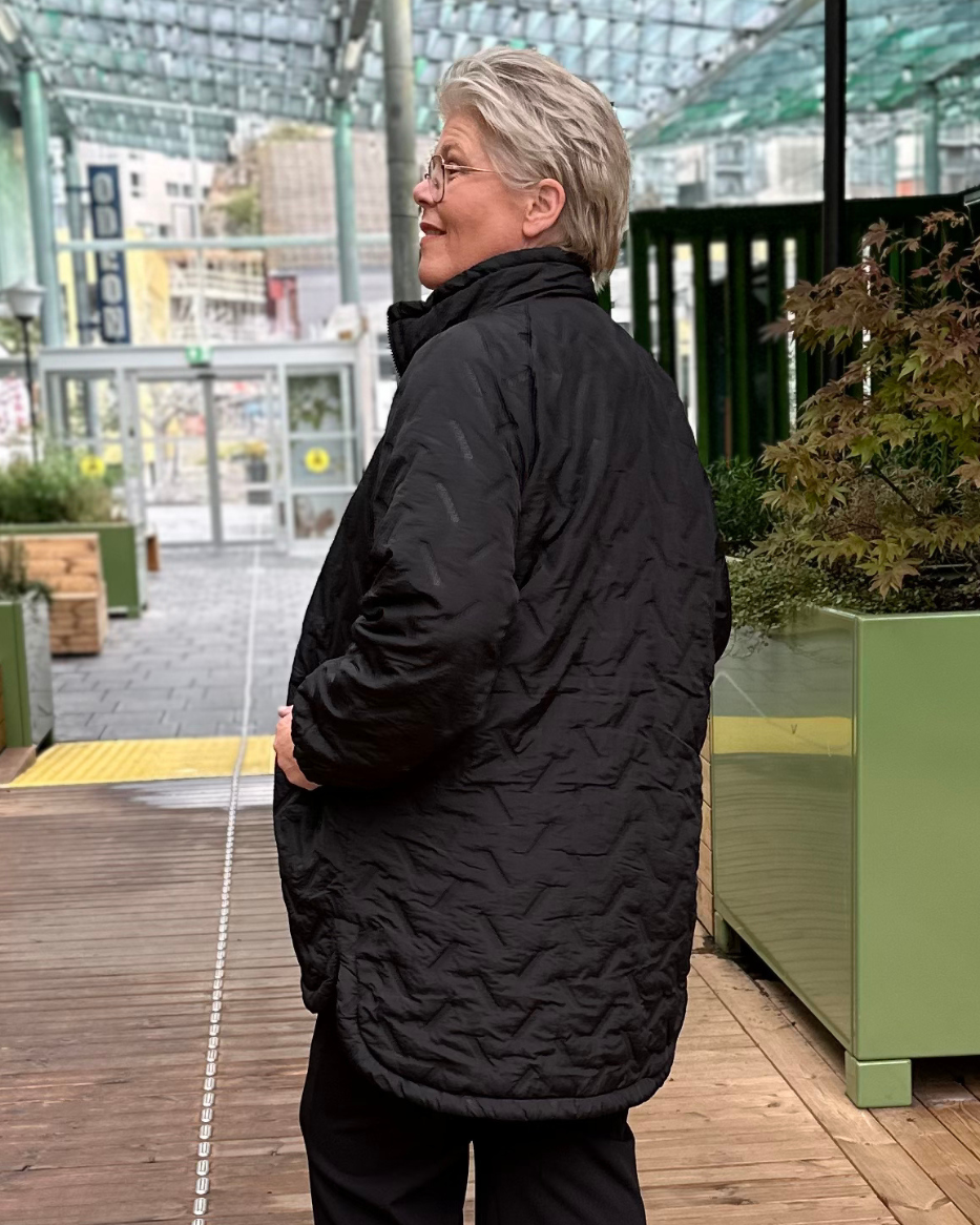 CROWN-JACKET