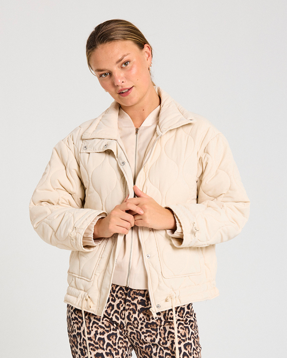 BLOB-JACKET