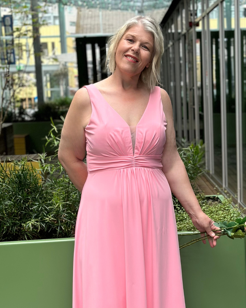MAGDALENA LONG
