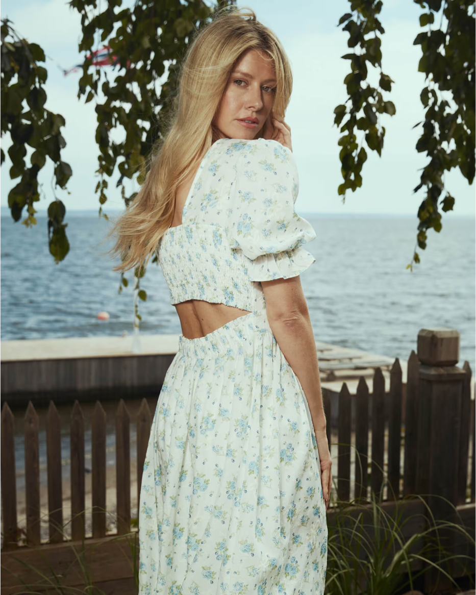 HELEN FLOWER