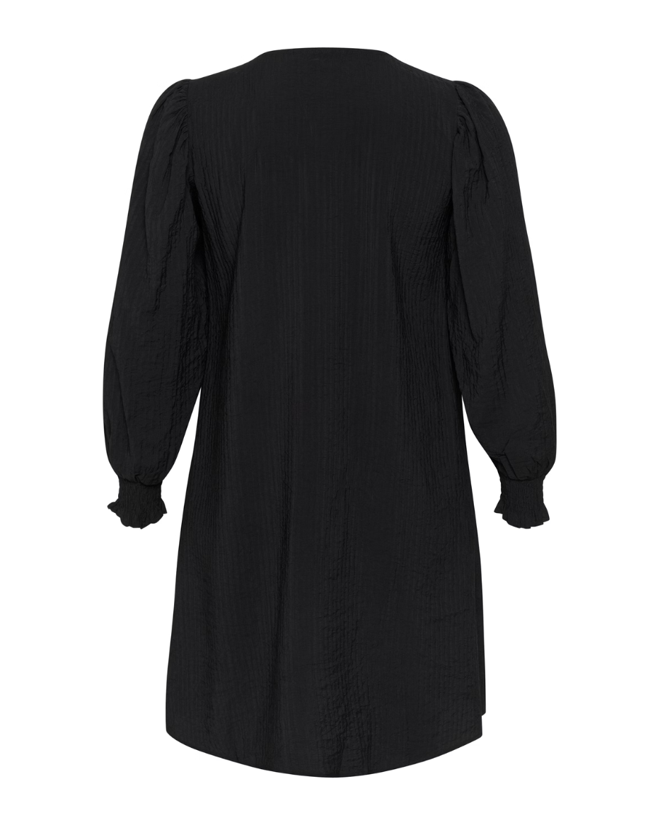 LINNA DRESS