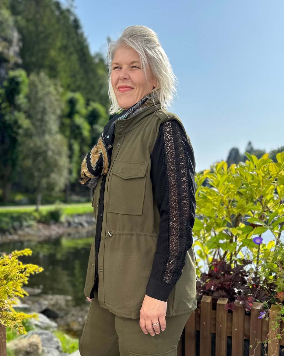 MIVAN-WAISTCOAT