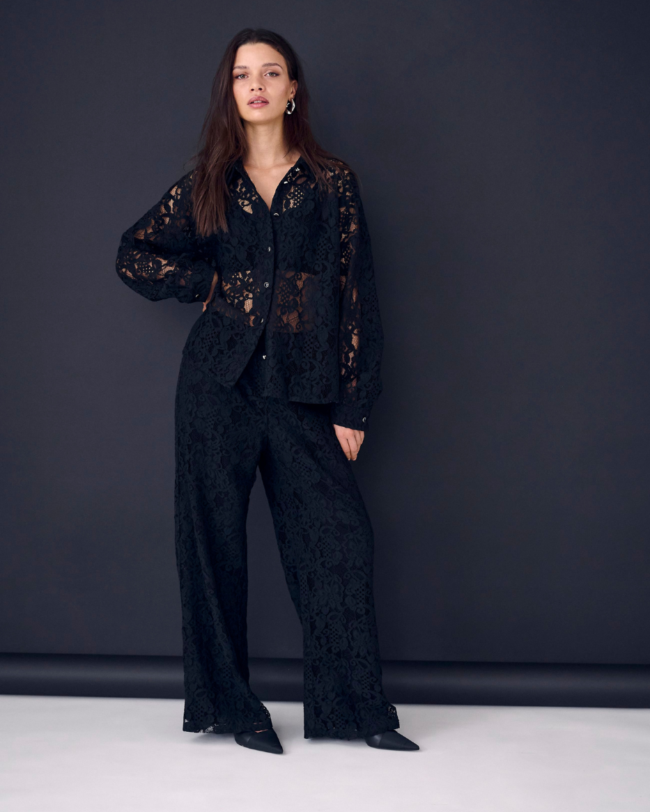 BELLA LACE SHIRT