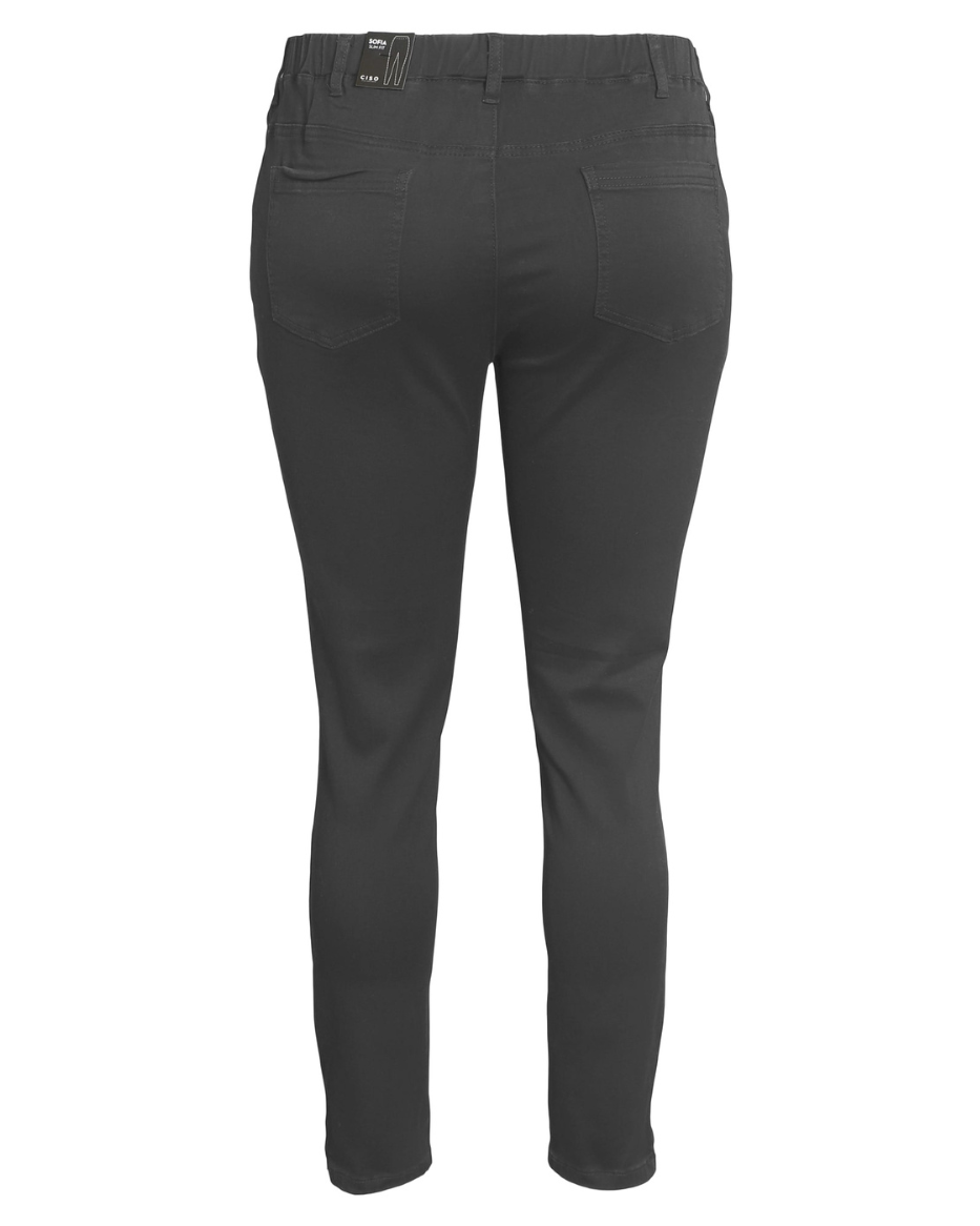 SOFIA SLIM FIT
