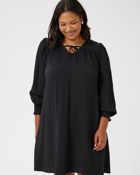 LINNA DRESS
