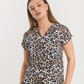 VIVA-TEE V-NECK LEO