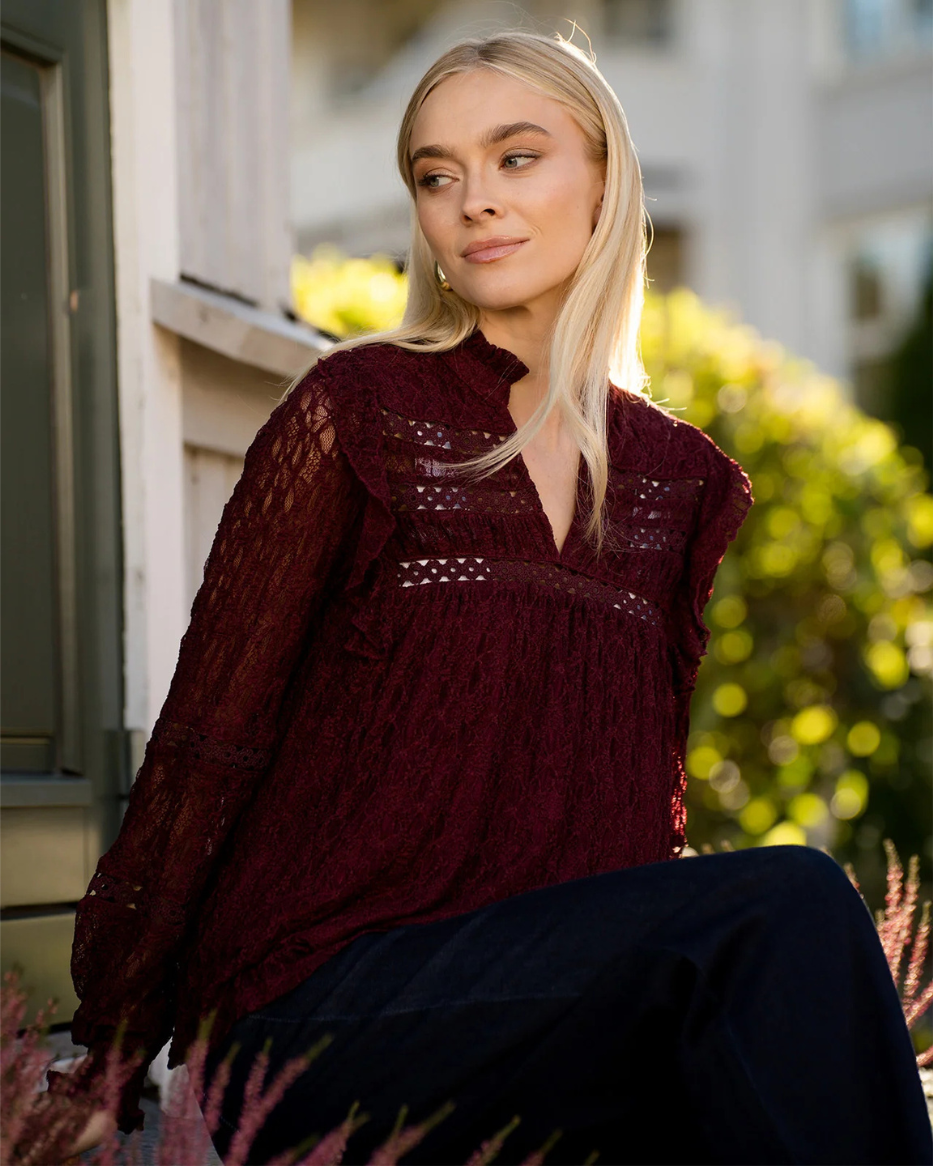 DEMI LACE