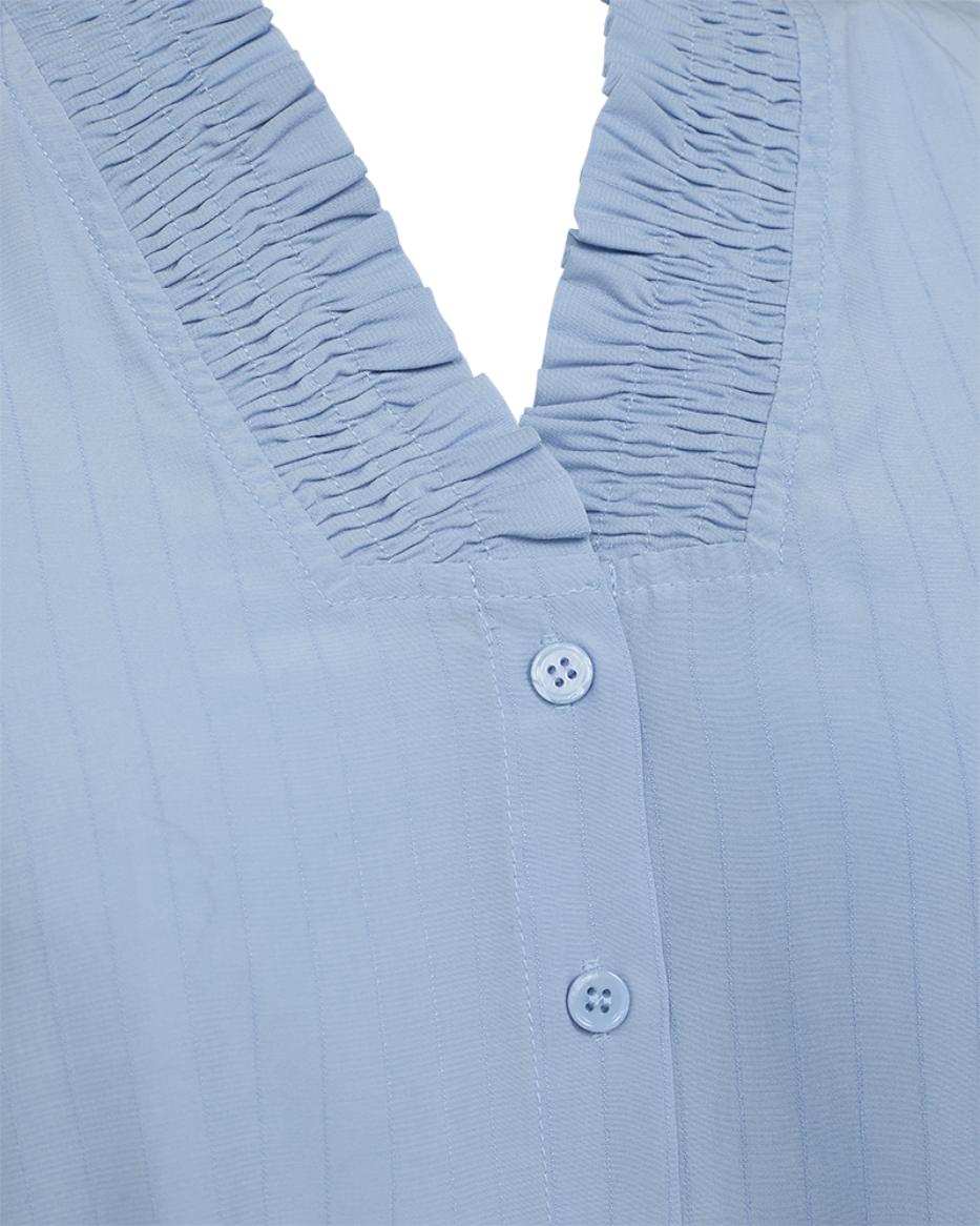 APRIL-SHIRT