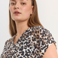 VIVA-TEE V-NECK LEO