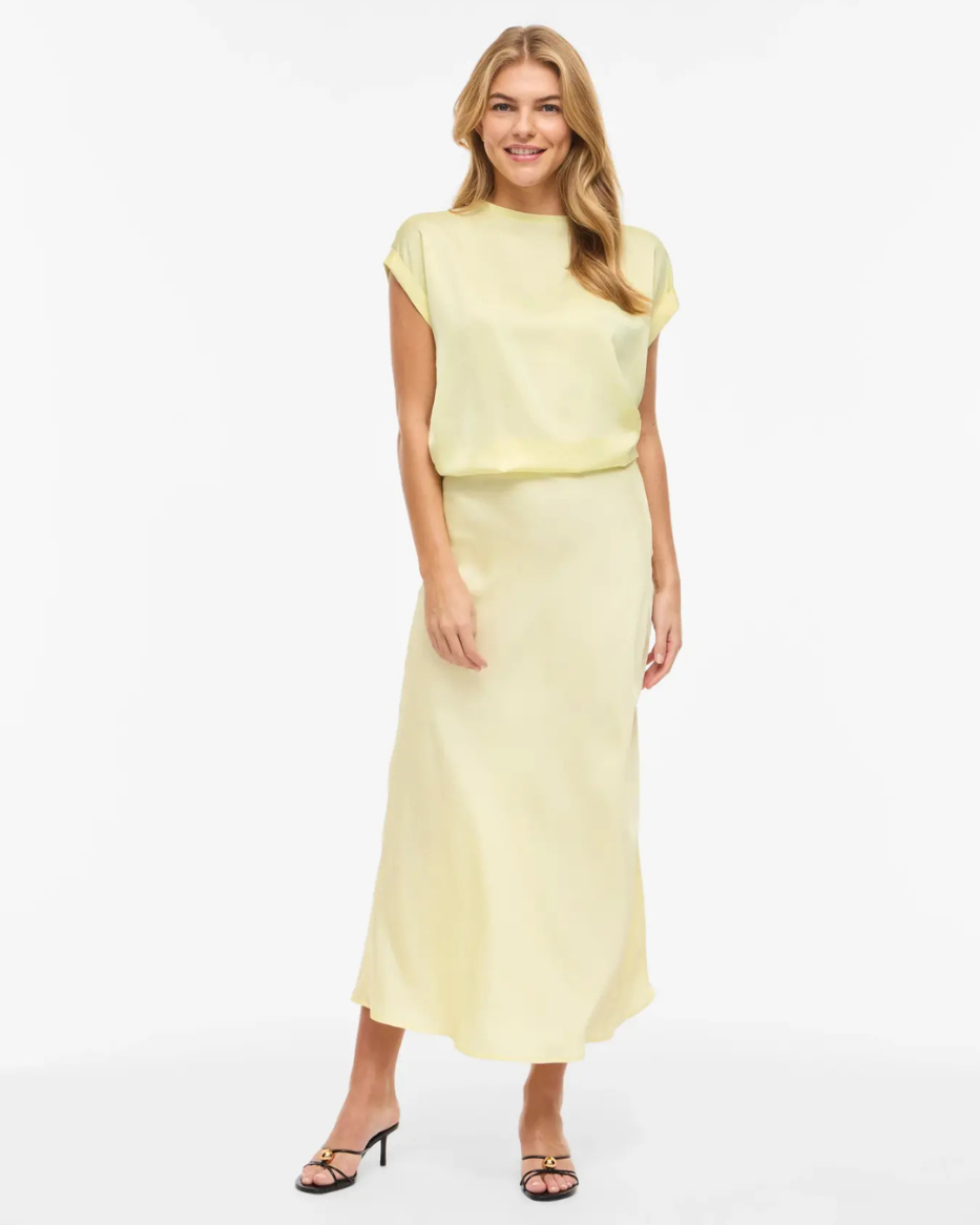 VIELETTE S/S SATIN TOPP