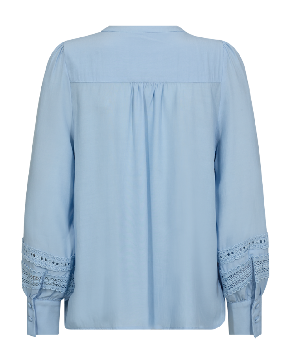 SWEETLY-SHIRT