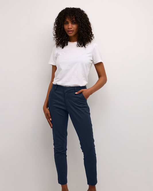LEA 7/8 CHINO PANT