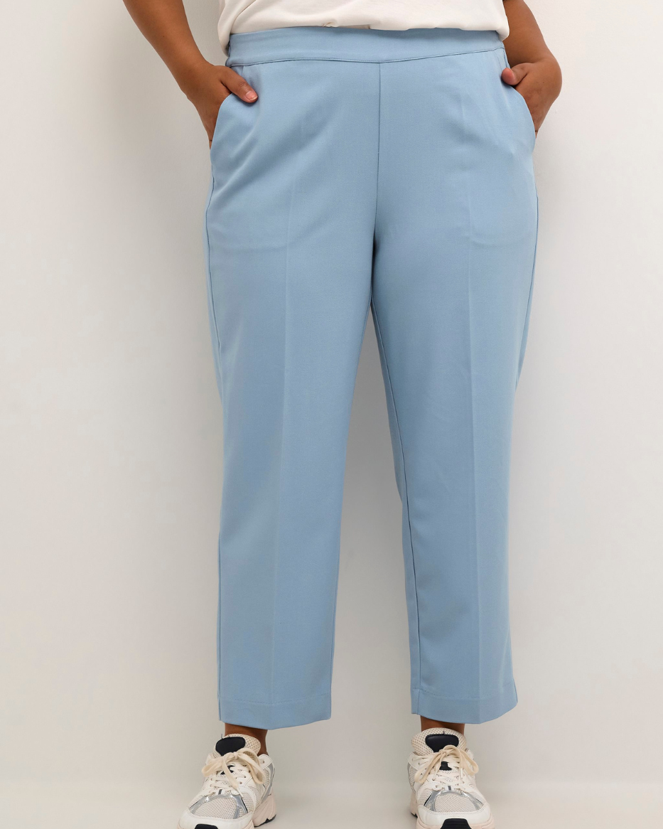 SAKIRA CROPPED PANTS
