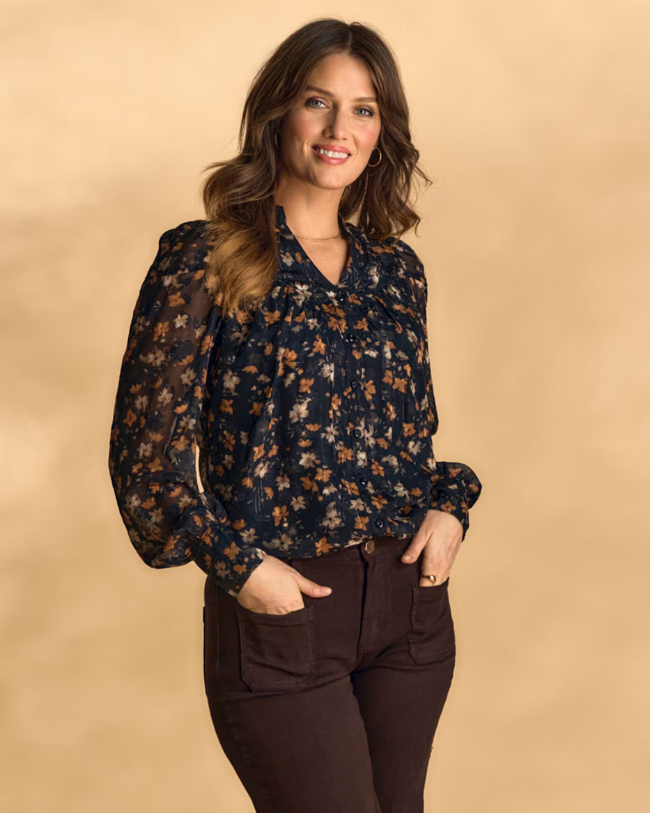 OLIVIA OLINE