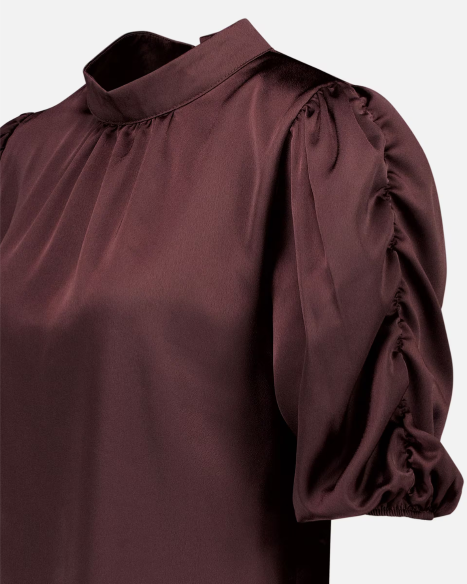 EMMELI SATIN UNI