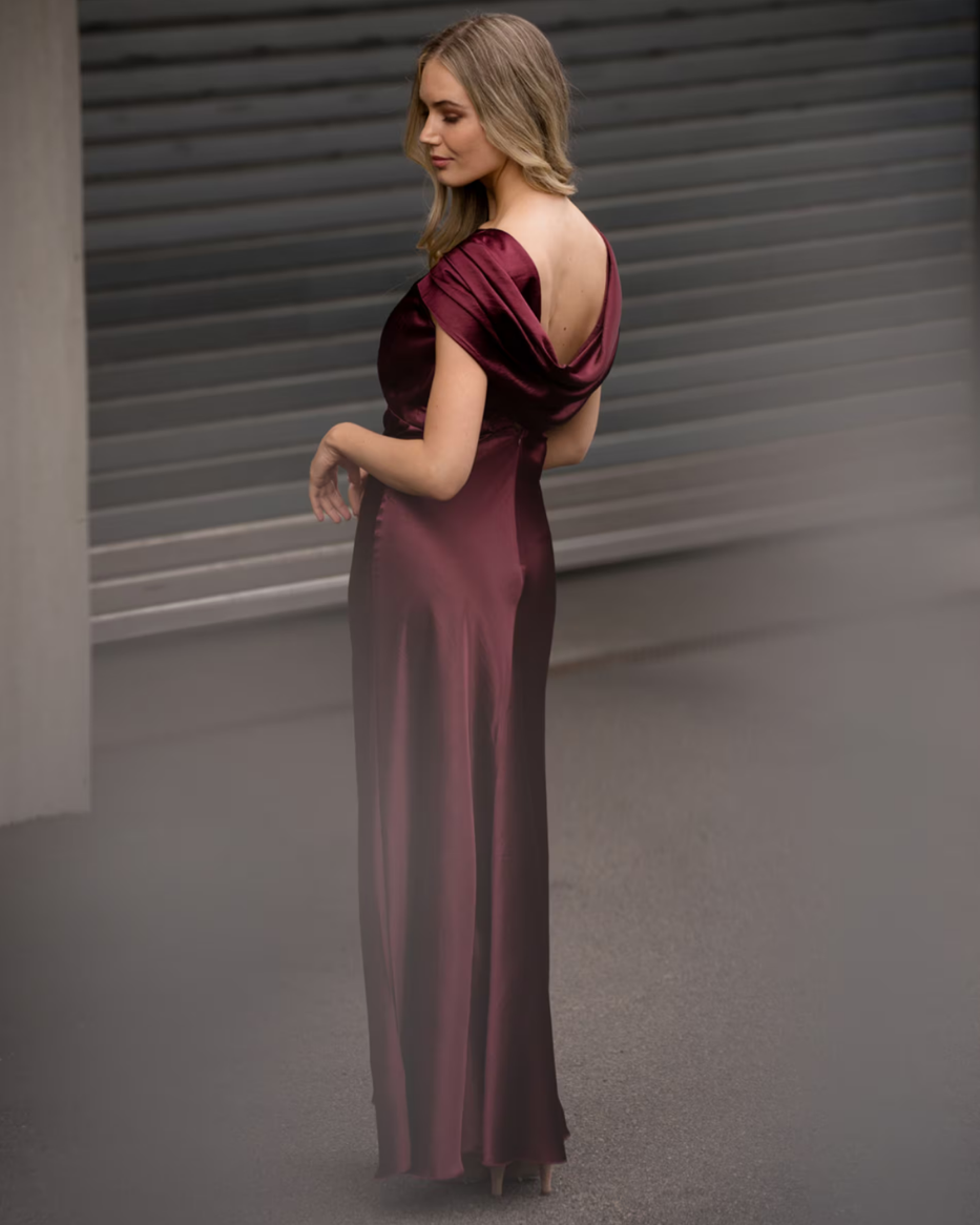 AMARIS HEAVY SATIN
